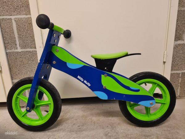 Mastering Two Wheels: How to Teach Your Child to Ride a Balance Bike